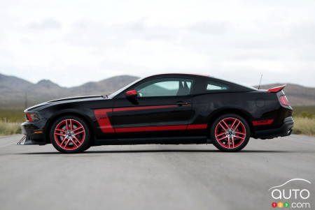 2012 Ford Mustang Boss 302 Laguna Seca, profile